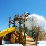 Water Village - The * Sarakinádhon